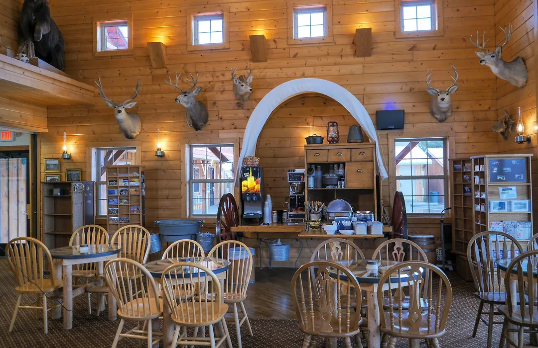 Range Country Lodging-1