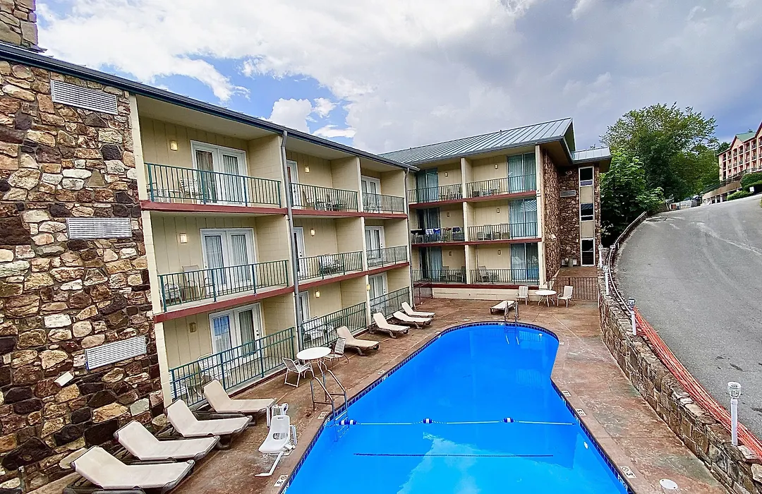 Reagan Resorts Inn (Adults Only)-1