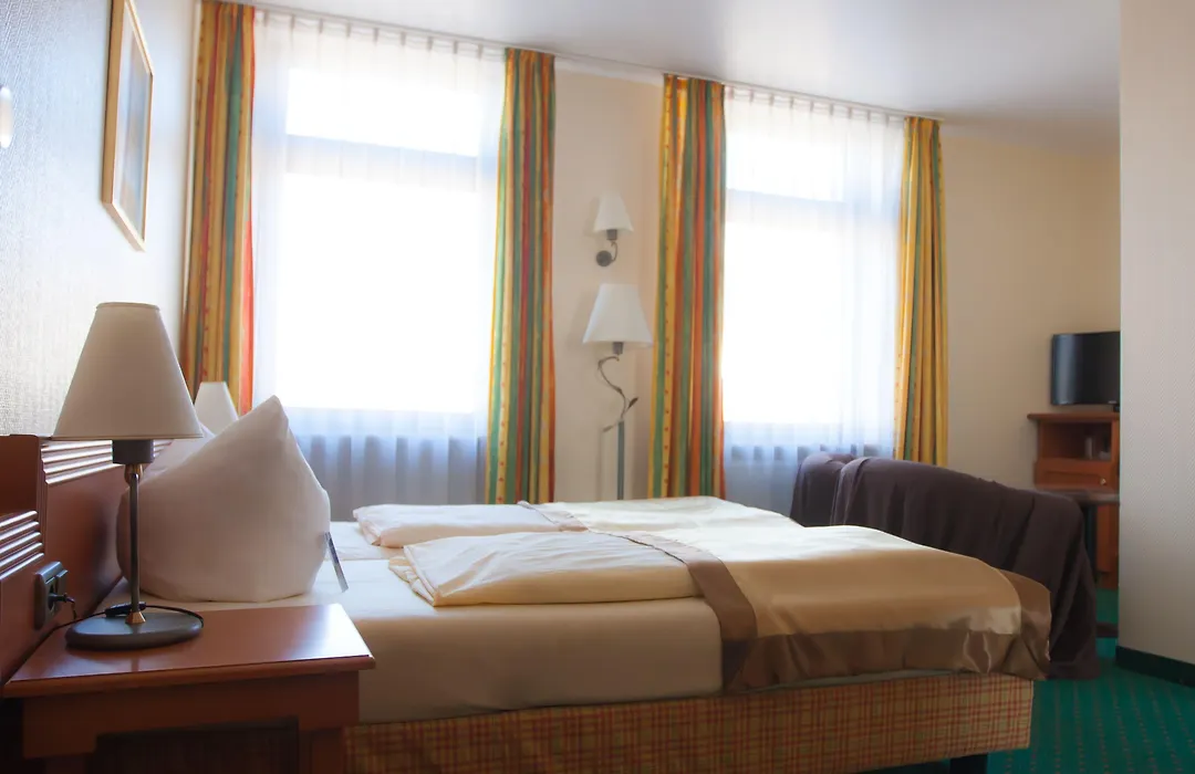 City Hotel Kaiserhof-1
