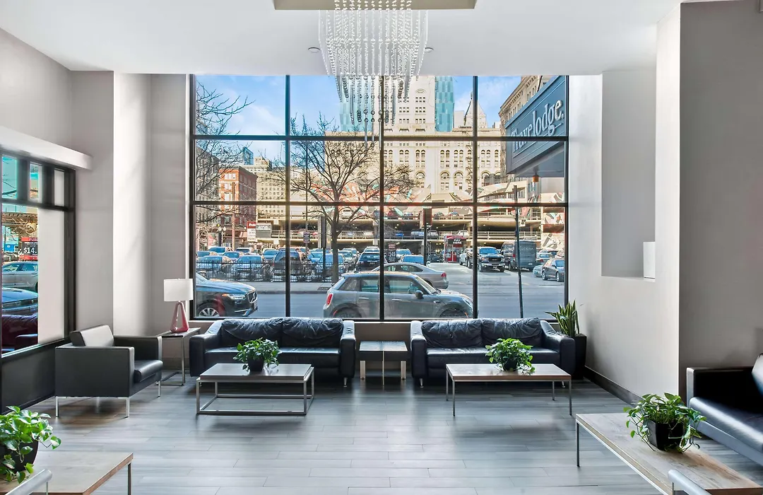 Travelodge By Wyndham Downtown Chicago-1
