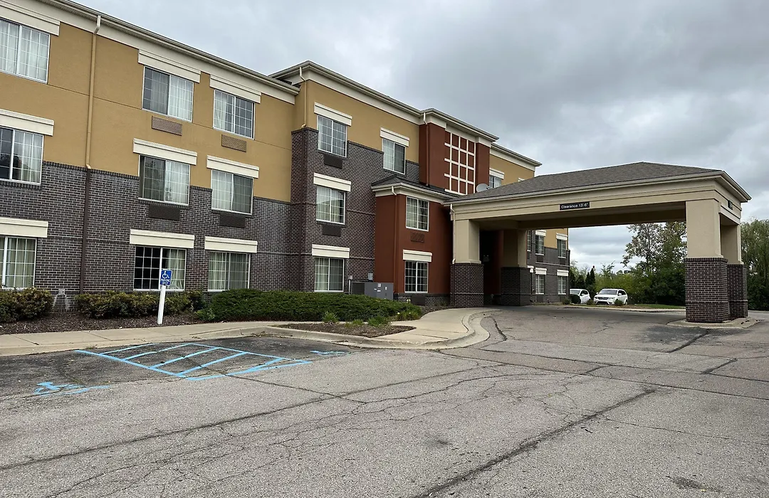 Red Roof Inn Southfield-1