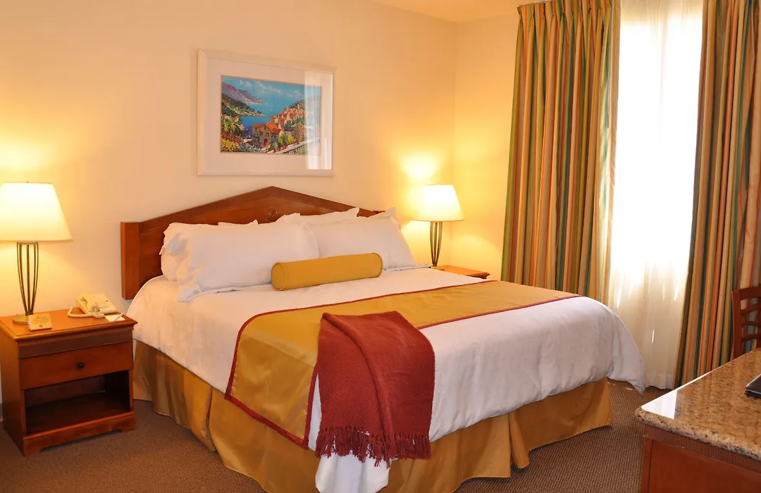 Club De Soleil All-Suite Resort-1