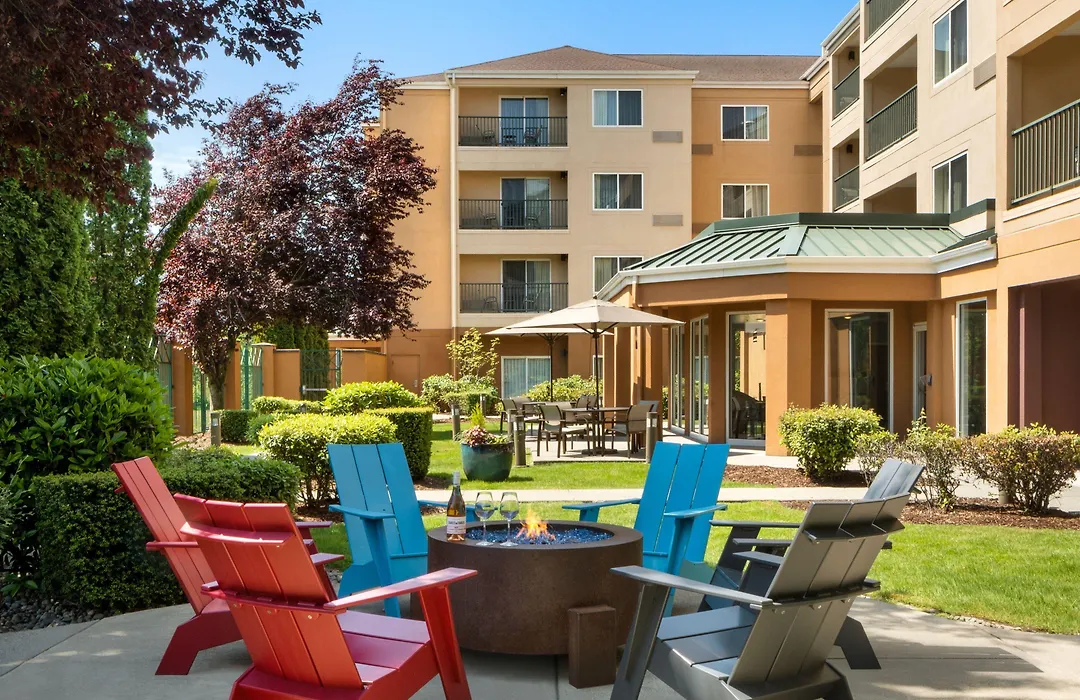 Courtyard Seattle North / Lynnwood Everett-1