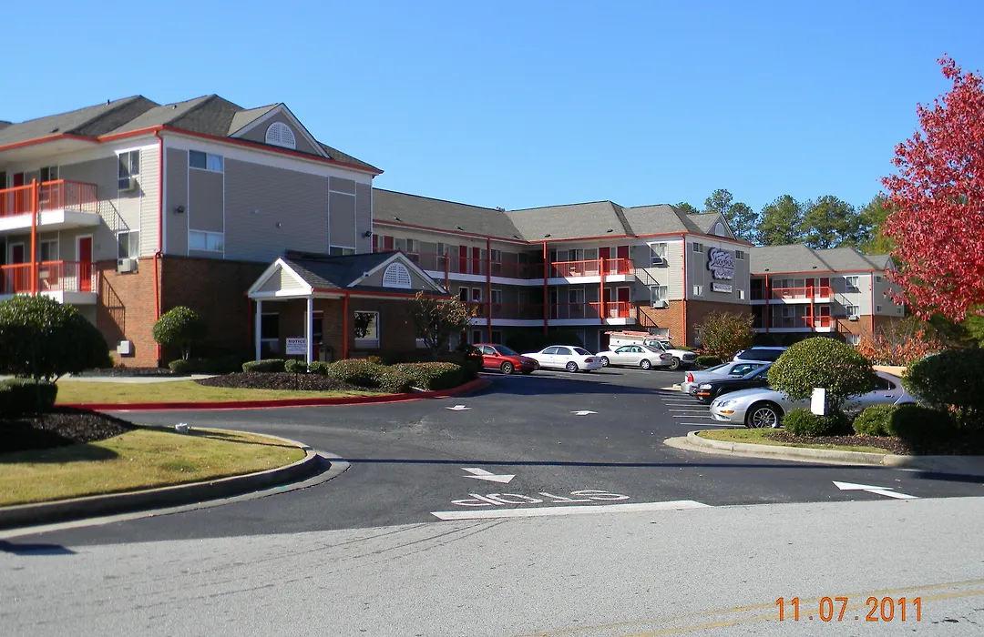 Stay Inn & Suites - Stockbridge-1
