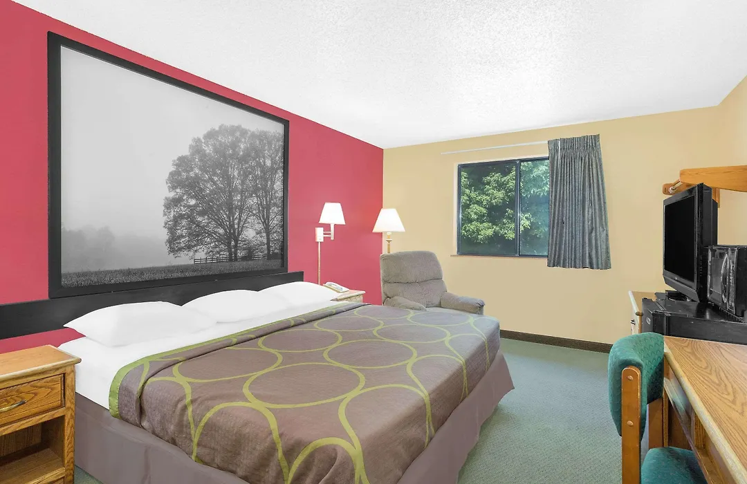 Super 8 By Wyndham Roanoke Va-1
