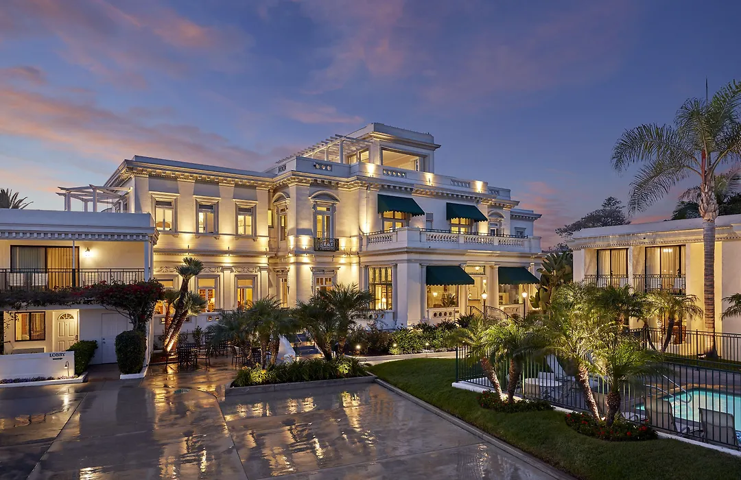 Glorietta Bay Inn-1