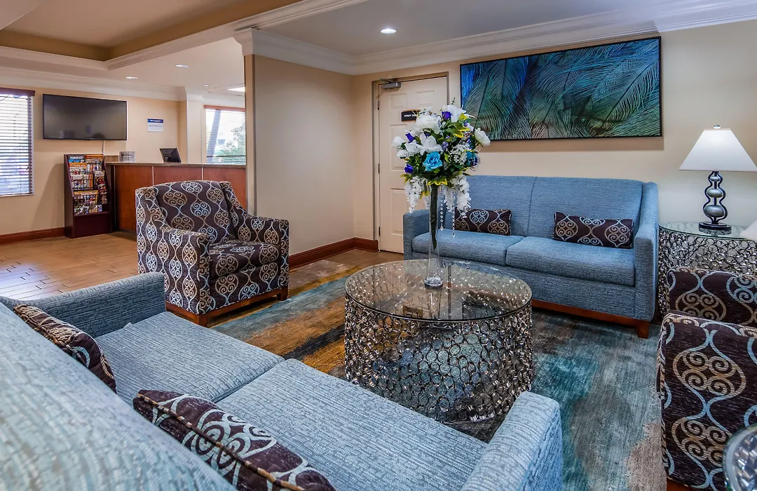 Best Western Plus Bradenton Hotel & Suites-1