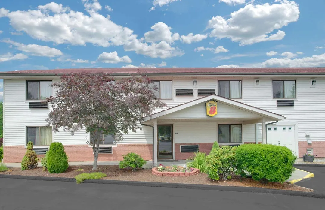 Super 8 By Wyndham Augusta-1