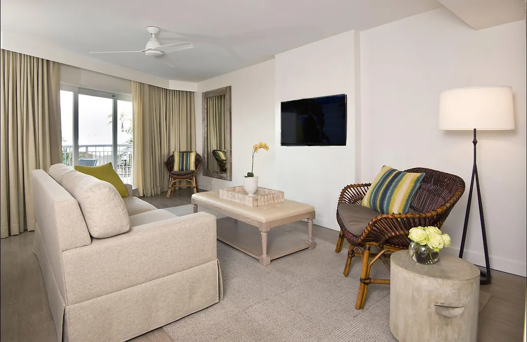 Beach House Suites By The Don Cesar-1