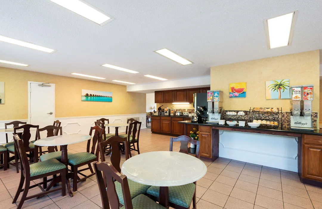 Baymont By Wyndham Prattville - Montgomery-1