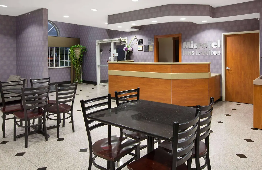 Microtel Inn & Suites By Wyndham Garland/Dallas-1