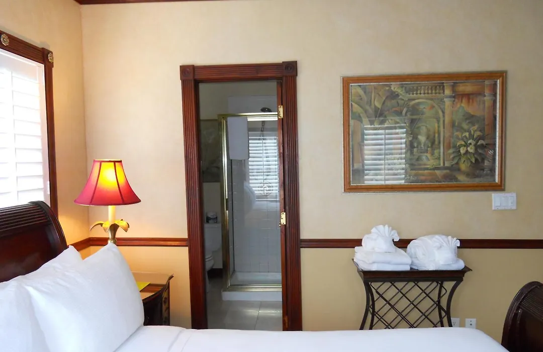 Duval Inn - Key West-1