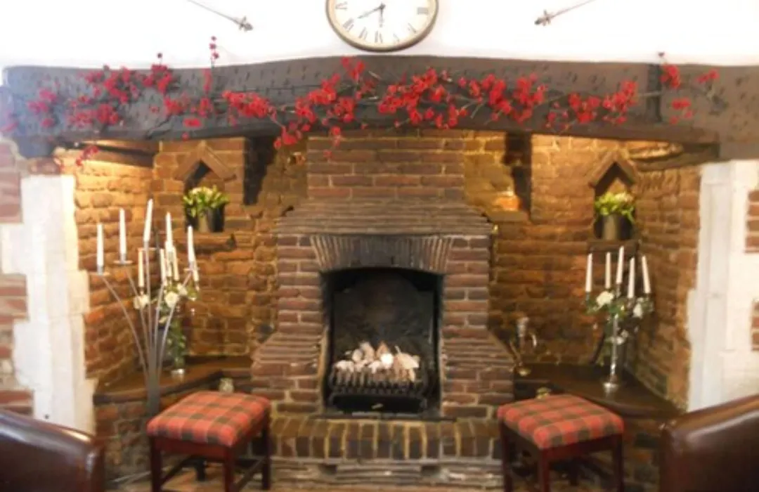 Howfield Manor Hotel-1