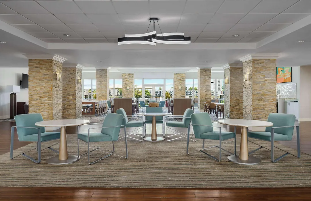 Homewood Suites Miami Airport/Blue Lagoon-1