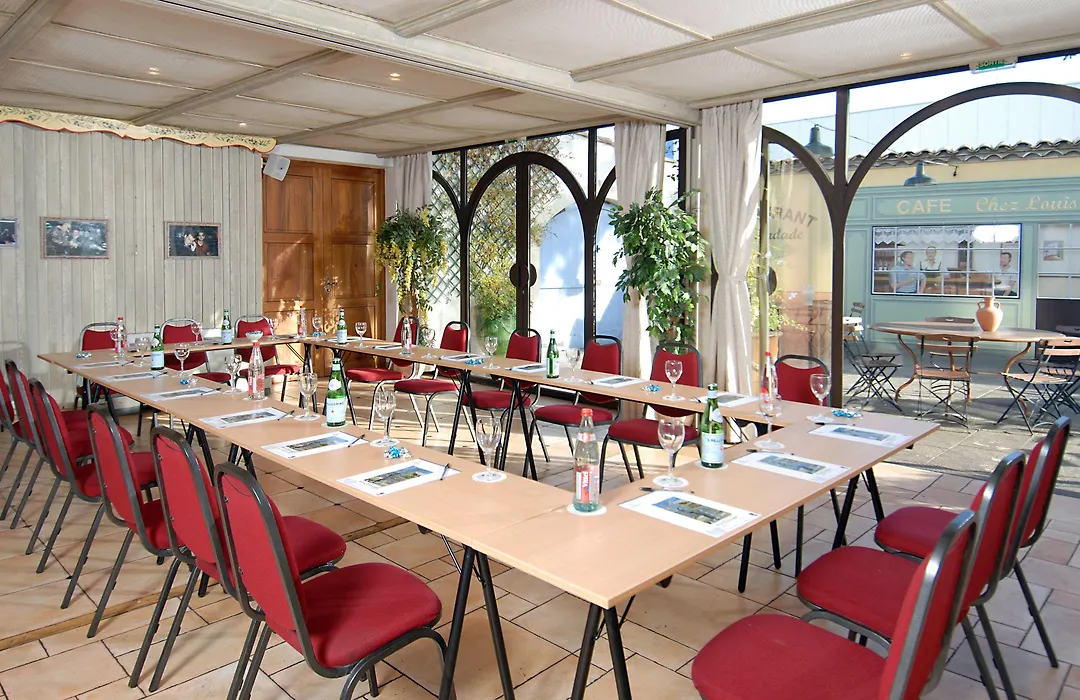 Logis Hotel Nimotel-1