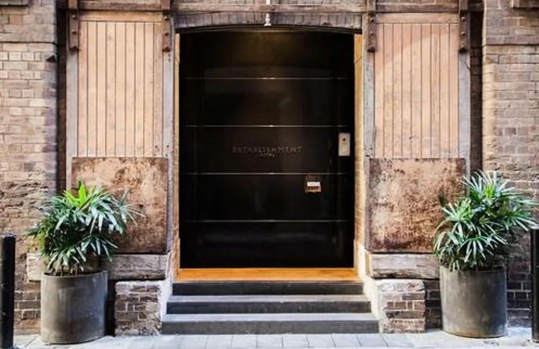 Establishment Hotel-1