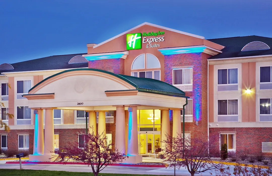 Holiday Inn Express Hotel & Suites Ames By Ihg-1