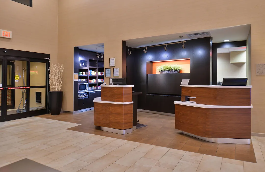Courtyard By Marriott Decatur-1