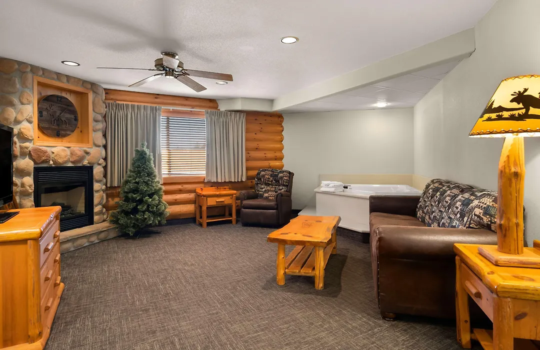 Best Western Northwoods Lodge-1