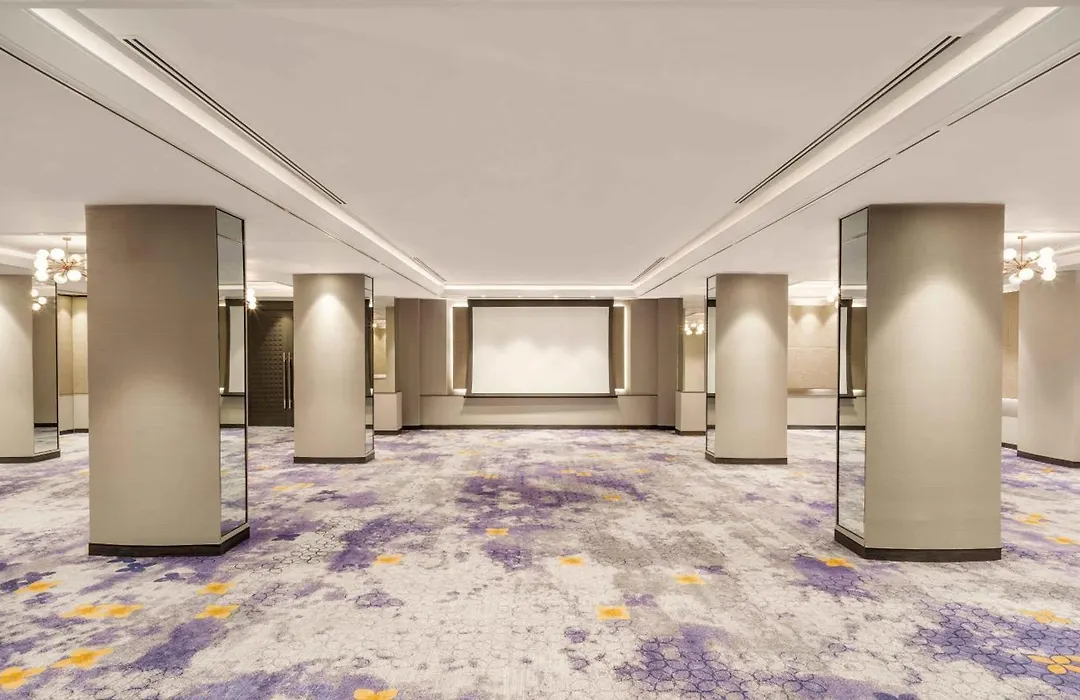 Holiday Inn Bangkok By Ihg-1