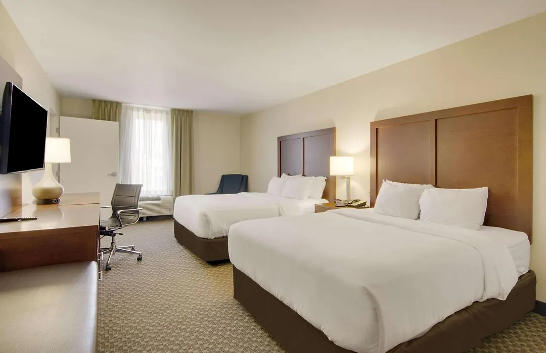 Comfort Inn Airport-1
