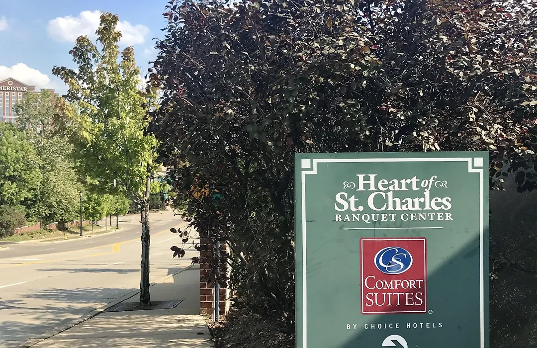 Comfort Suites St Charles-St Louis-1