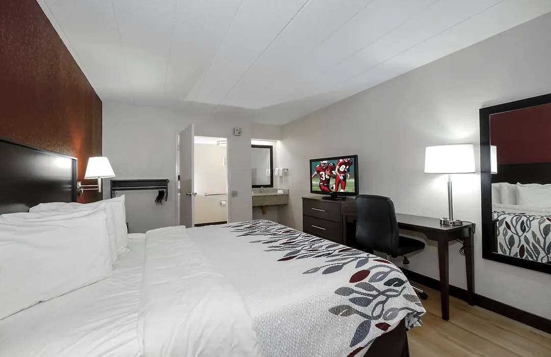 Red Roof Inn Cleveland - Medina-1