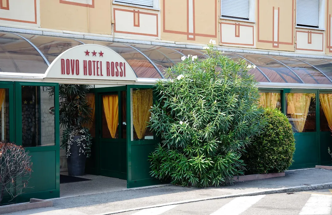 Novo Hotel Rossi-1