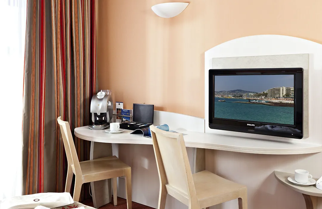 Best Western Astoria-1