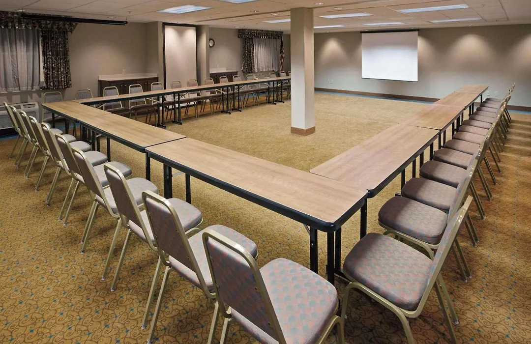Country Inn & Suites By Radisson, Lansing, Mi-1