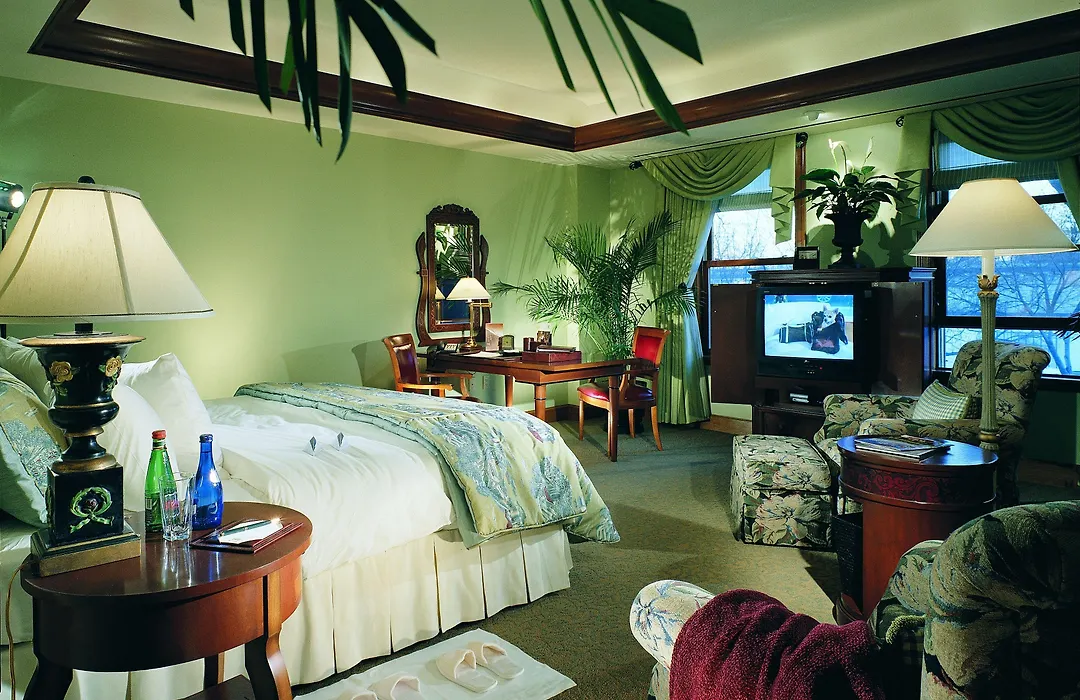 The Rose Hotel-1
