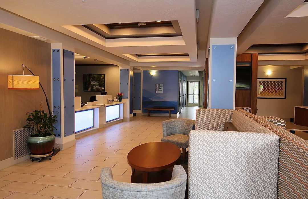 Holiday Inn Express Hotel & Suites Ashland By Ihg-1