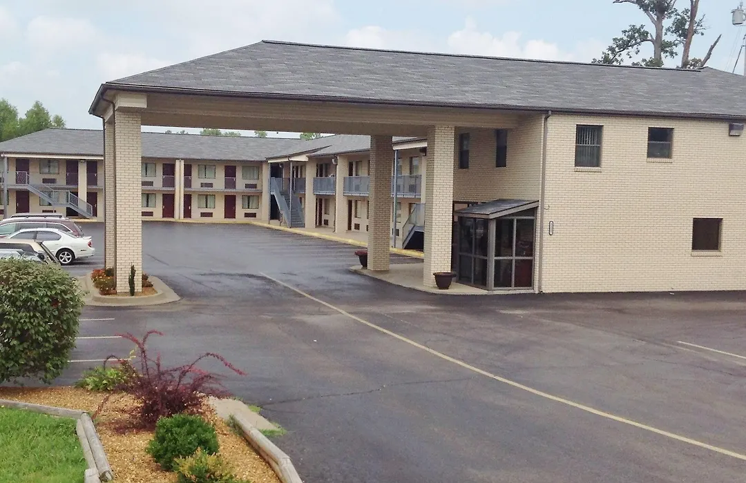 American Inn - Paducah-1
