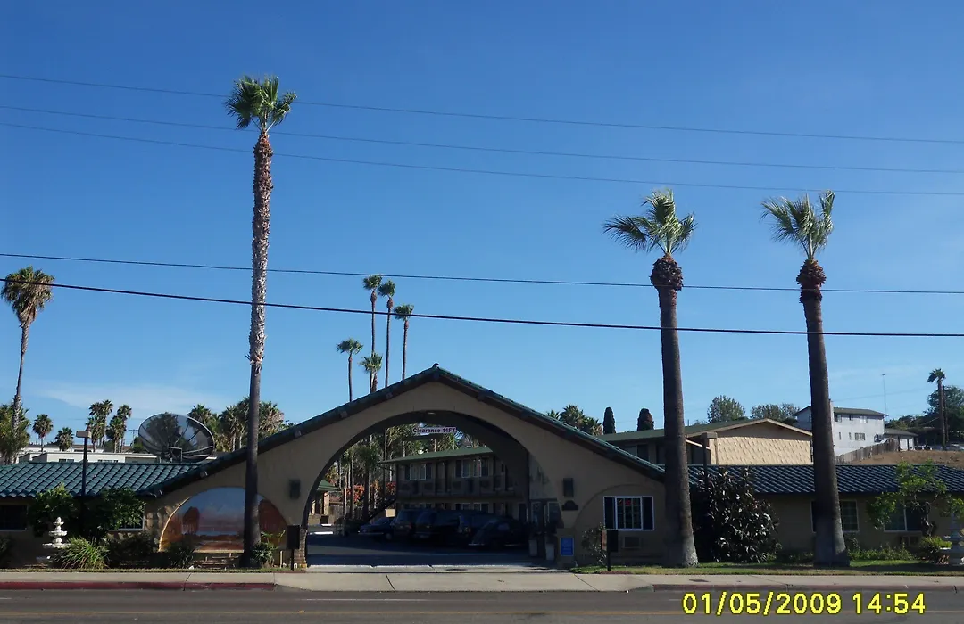 Stardust Inn I-805 Naval Base-1