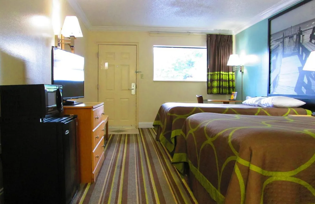 Super 8 By Wyndham Ft Walton Beach-1