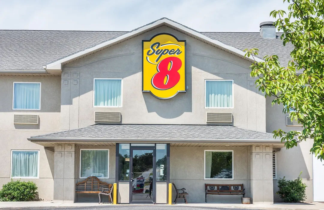 Super 8 By Wyndham Hagerstown/Halfway Area-1