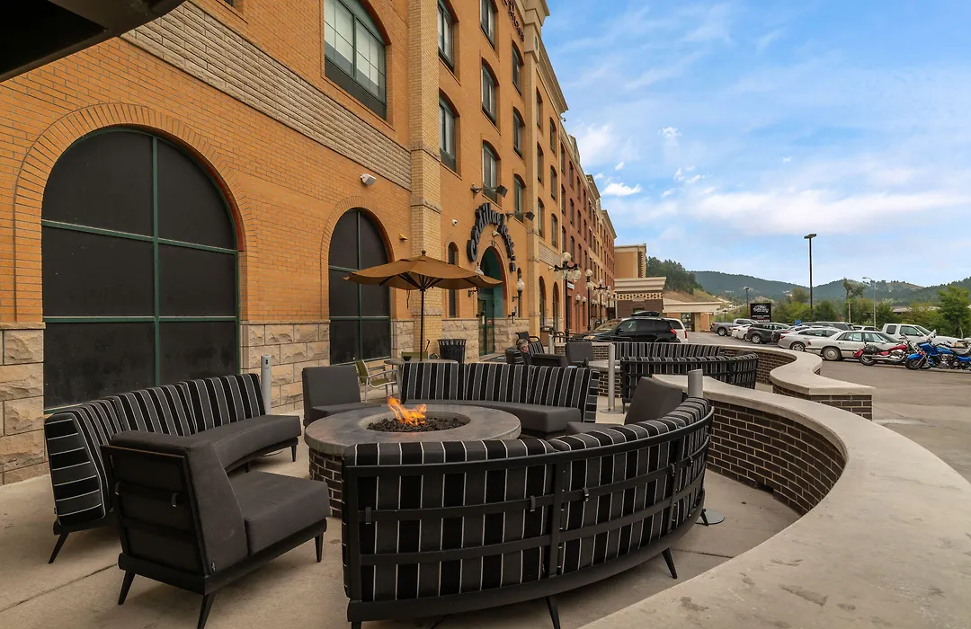 Doubletree By Hilton Deadwood At Cadillac Jack'S-1