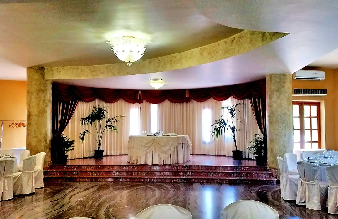 Hotel Akrabello-1