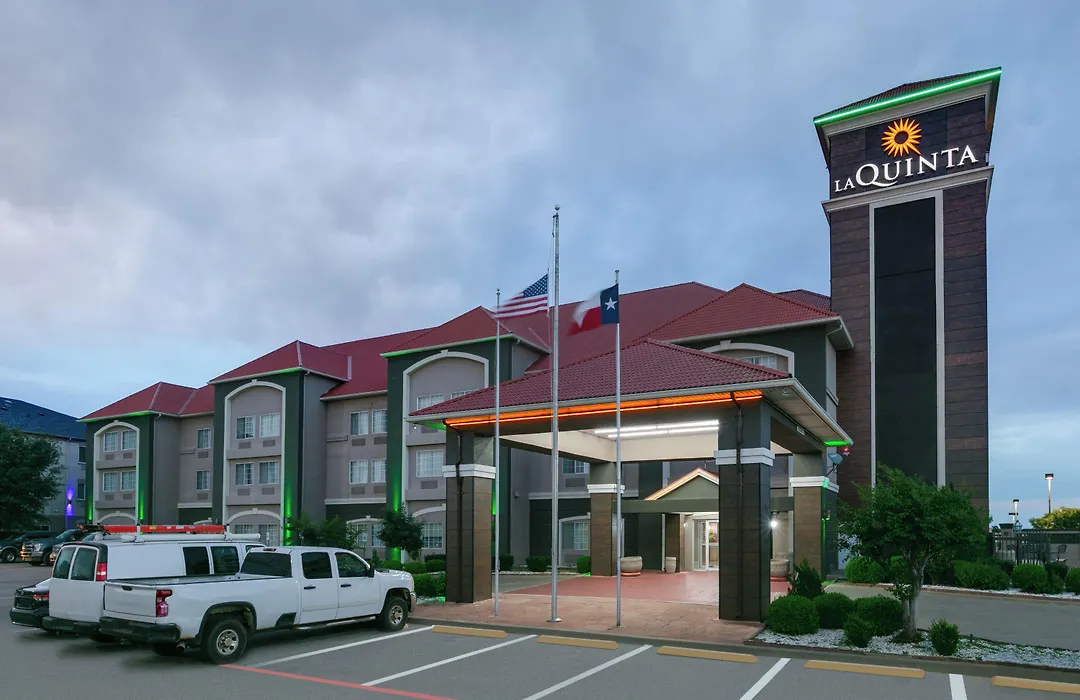 La Quinta By Wyndham Weatherford-1