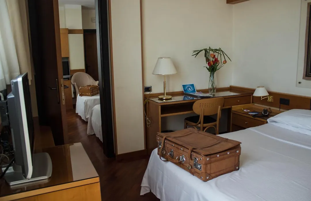 Best Western Hotel Dei Cavalieri-1