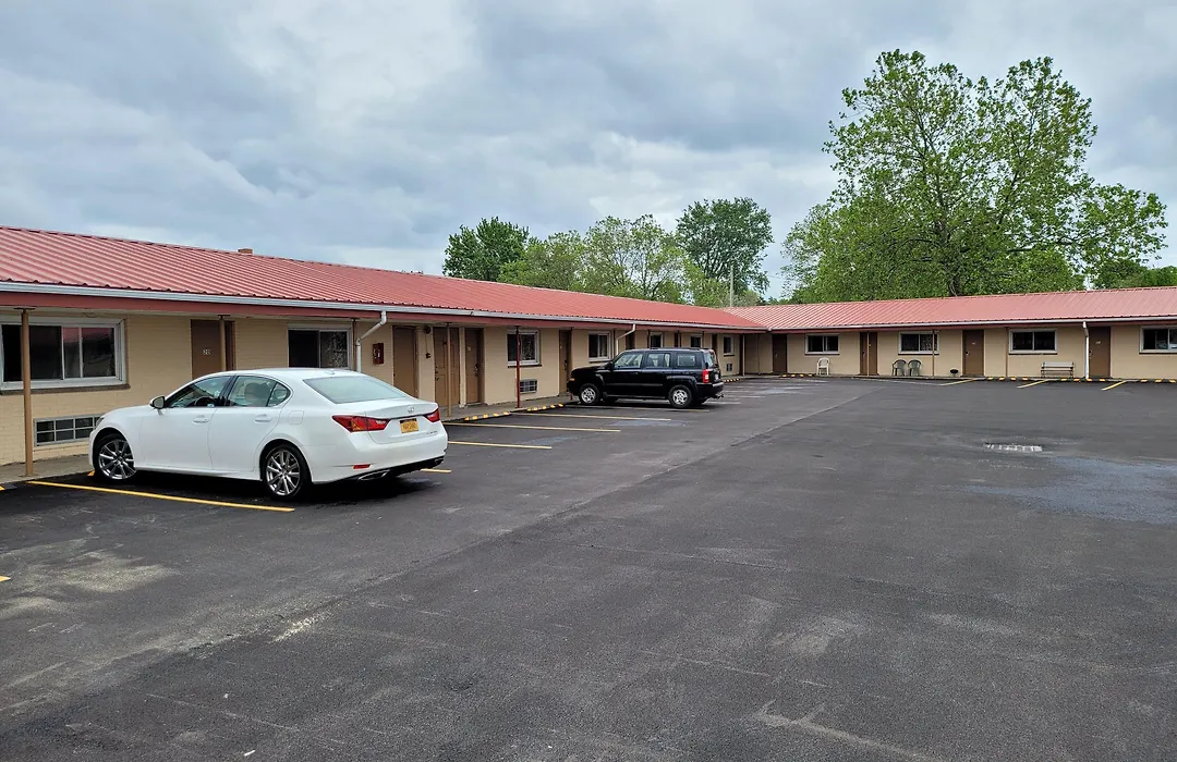 Woodland Inn-1