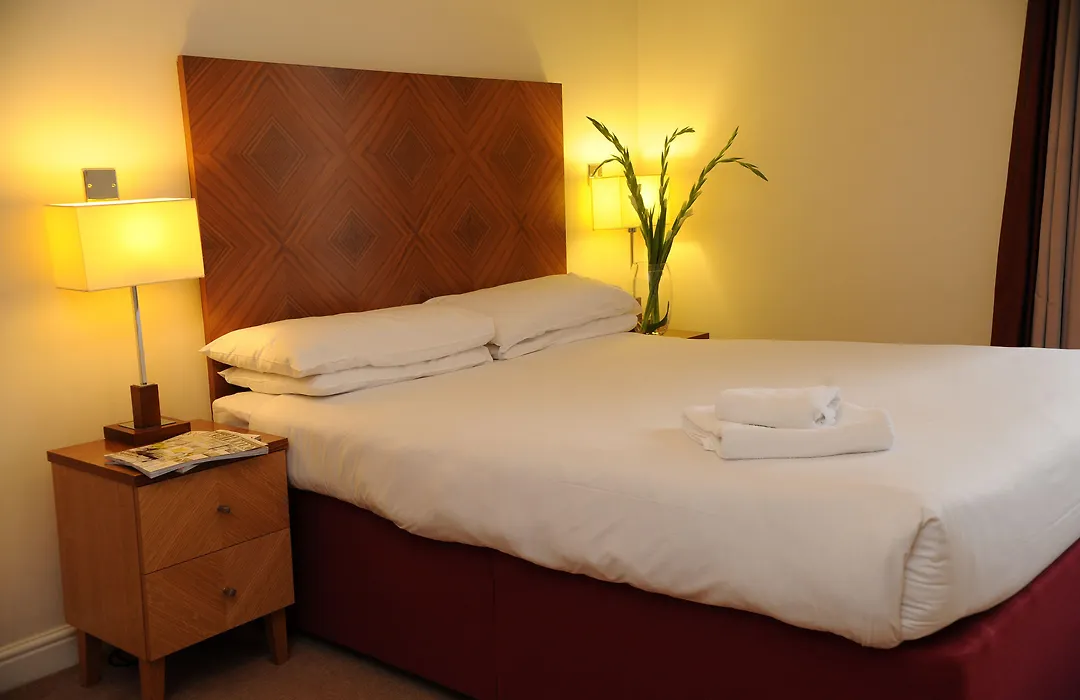 Premier Suites Bristol Redcliffe-1