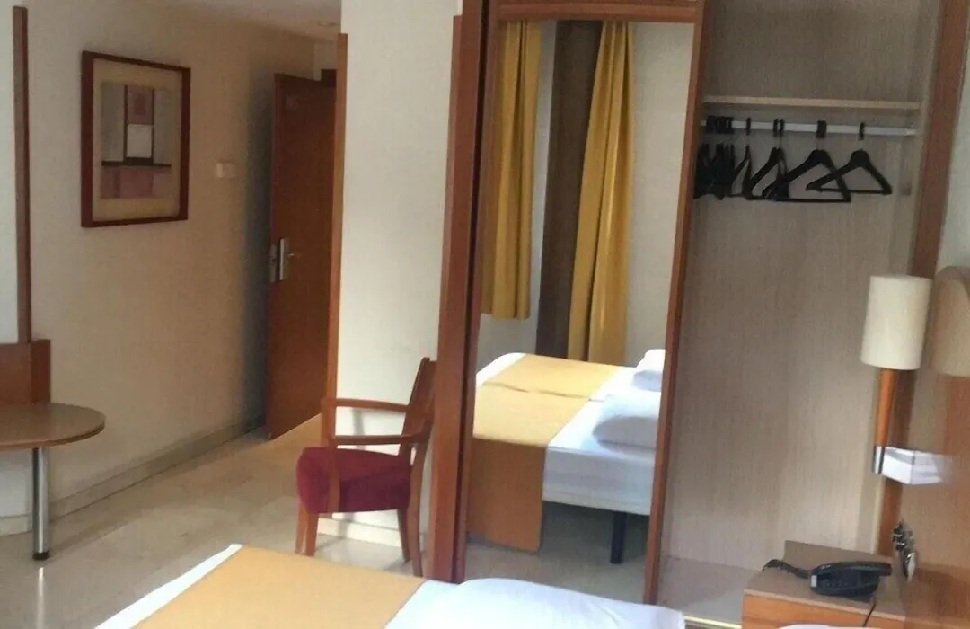 Hotel Aristol - Sagrada Familia-1