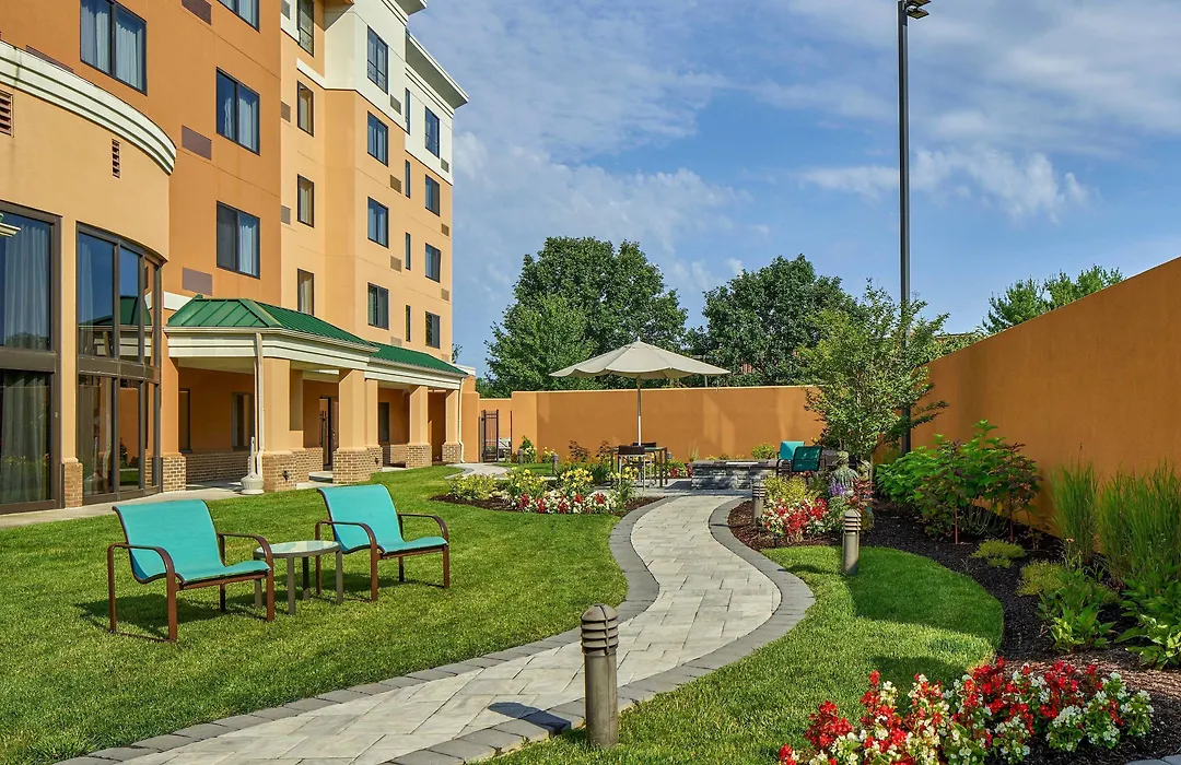 Courtyard Philadelphia/Langhorne-1