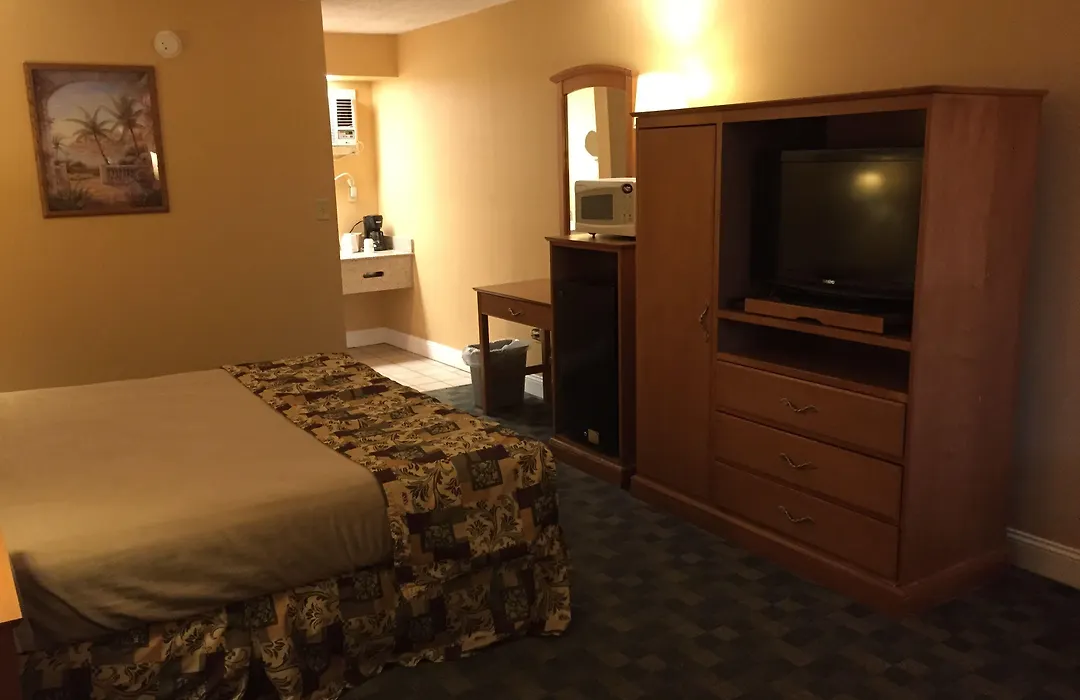 Wildwood Inn-1