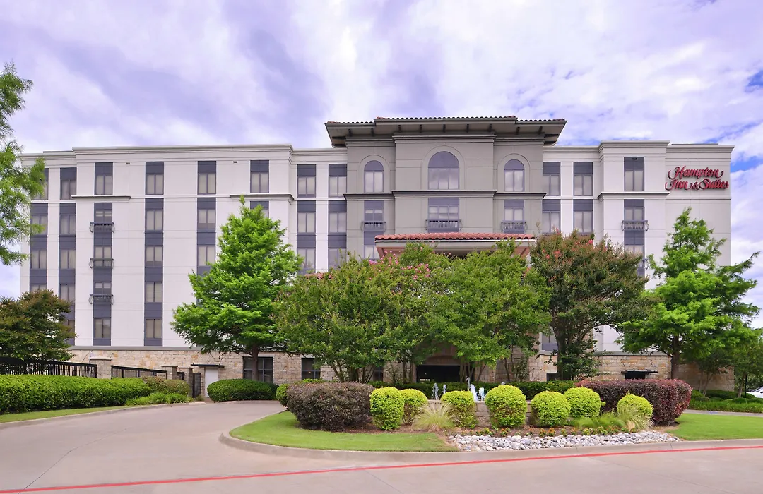 Hampton Inn & Suites Legacy Park-Frisco-1