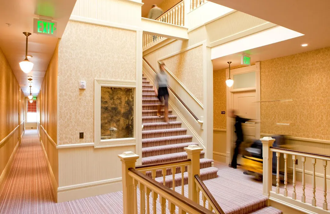 New Sheridan Hotel-1