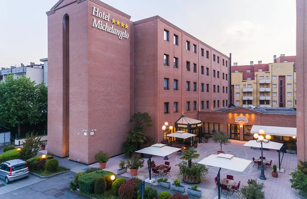 Hotel Michelangelo-1