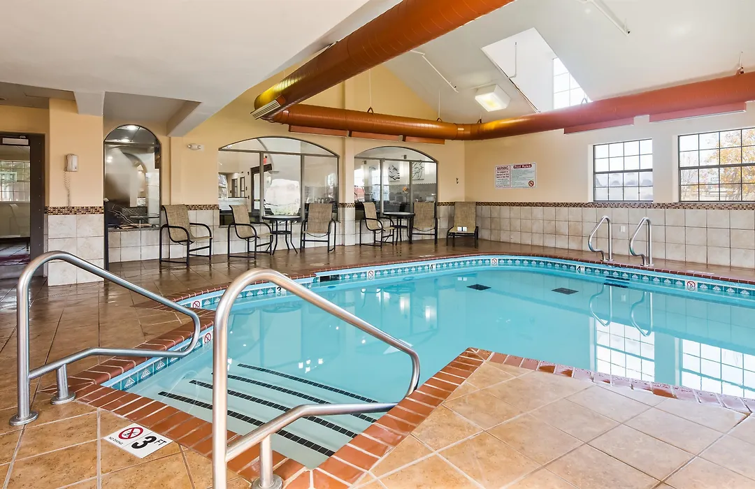 Best Western Plus Tulsa Inn & Suites-1
