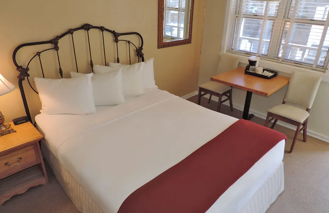 The Victorian Inn-1